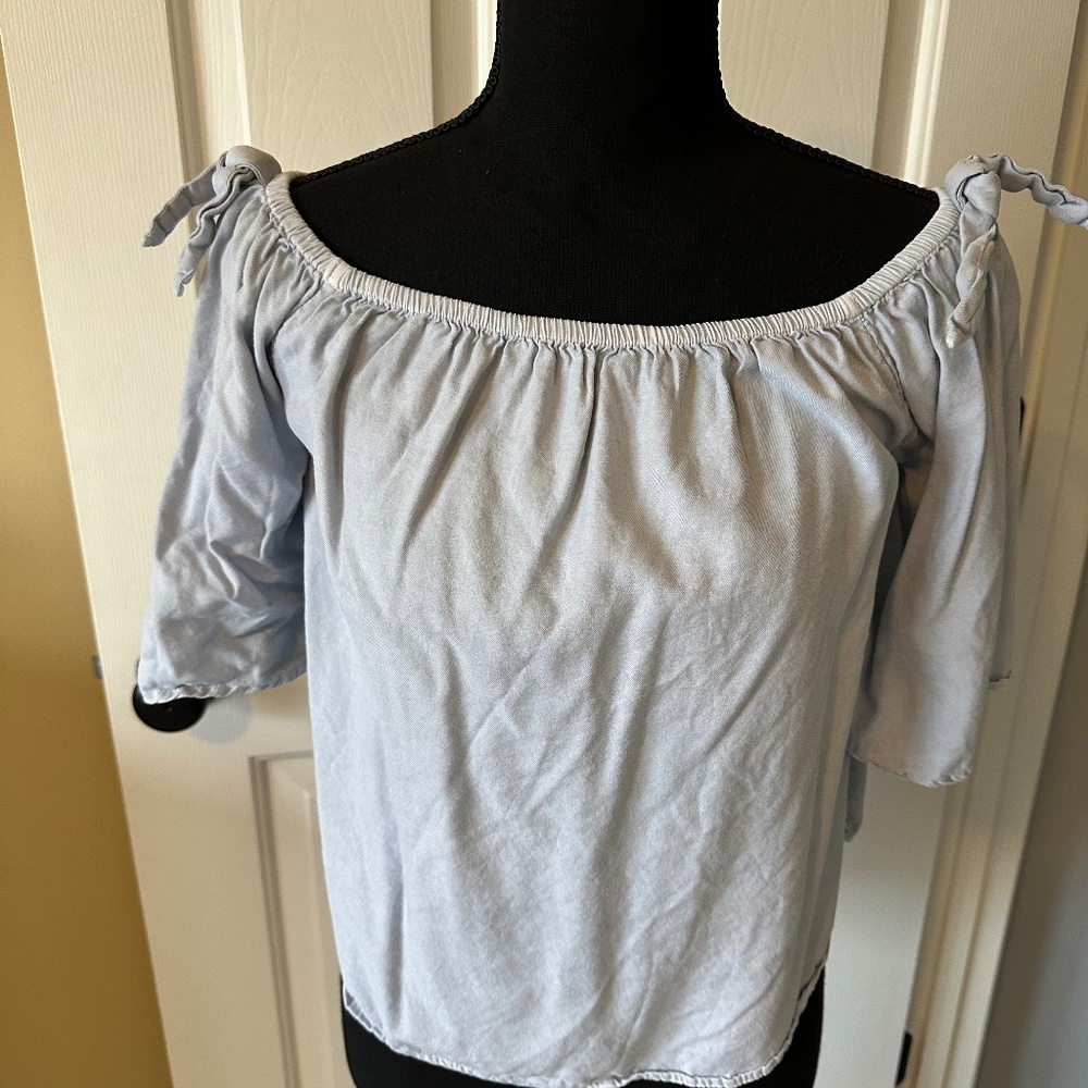 Women's Billabong Blue Off The Shoulder Boat Neck Top - size small